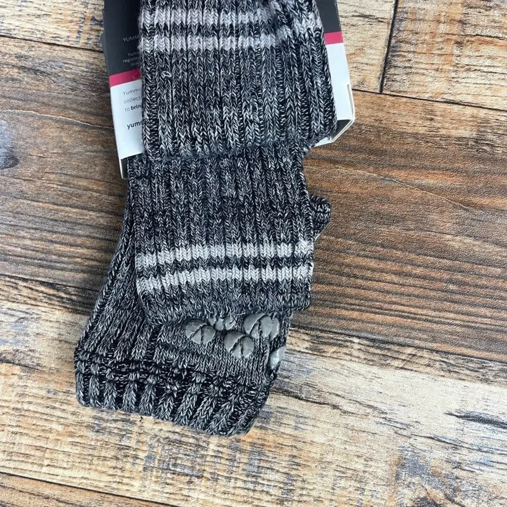 Yummie Women's Shoe Size 4-10 Gray Lyocell Nylon Spandex Warm Me Up Studio Socks